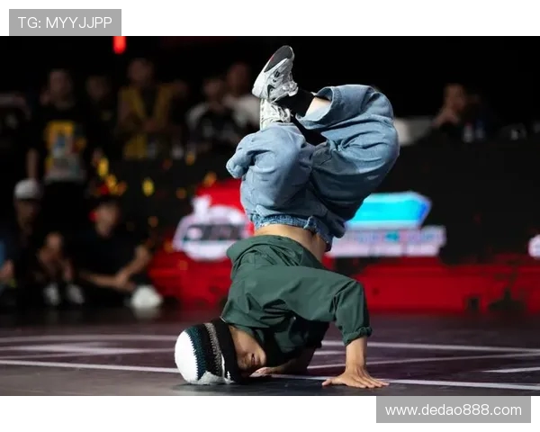 成都街舞队逆袭攀岩联赛的精彩历程与奋斗故事