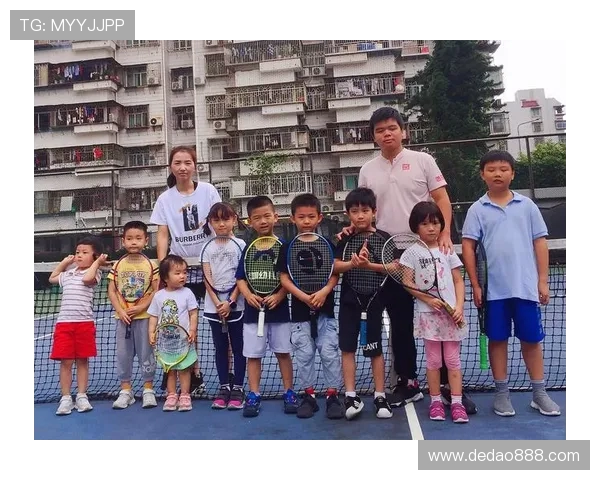 深圳网球队团队协作表现的数据分析与提升策略探讨 深圳网球队团队协作表现的数据分析与提升策略探讨