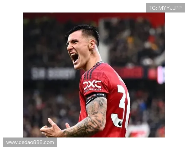 桑德兰主场迎战曼联32轮激战引发球迷热议与期待 桑德兰主场迎战曼联32轮激战引发球迷热议与期待