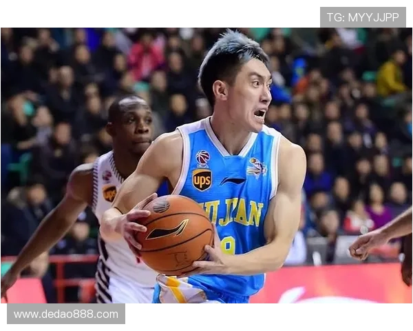 赵泰隆：从篮球新星到职业生涯的辉煌蜕变之路