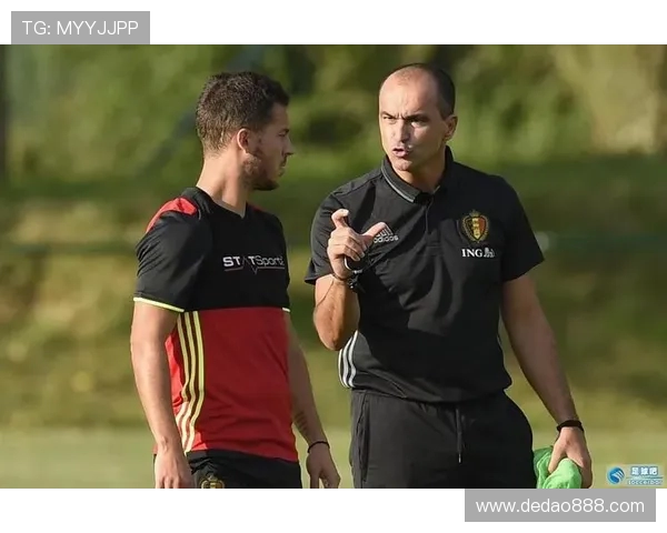 马丁内斯:从足球场上的传奇到生活中的启示与奋斗故事 马丁内斯:从足球场上的传奇到生活中的启示与奋斗故事