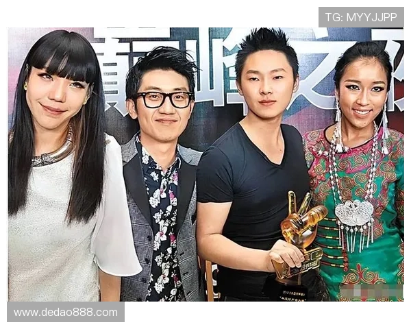 乒乓球传奇李丽的成长与奋斗之路深度对话 乒乓球传奇李丽的成长与奋斗之路深度对话